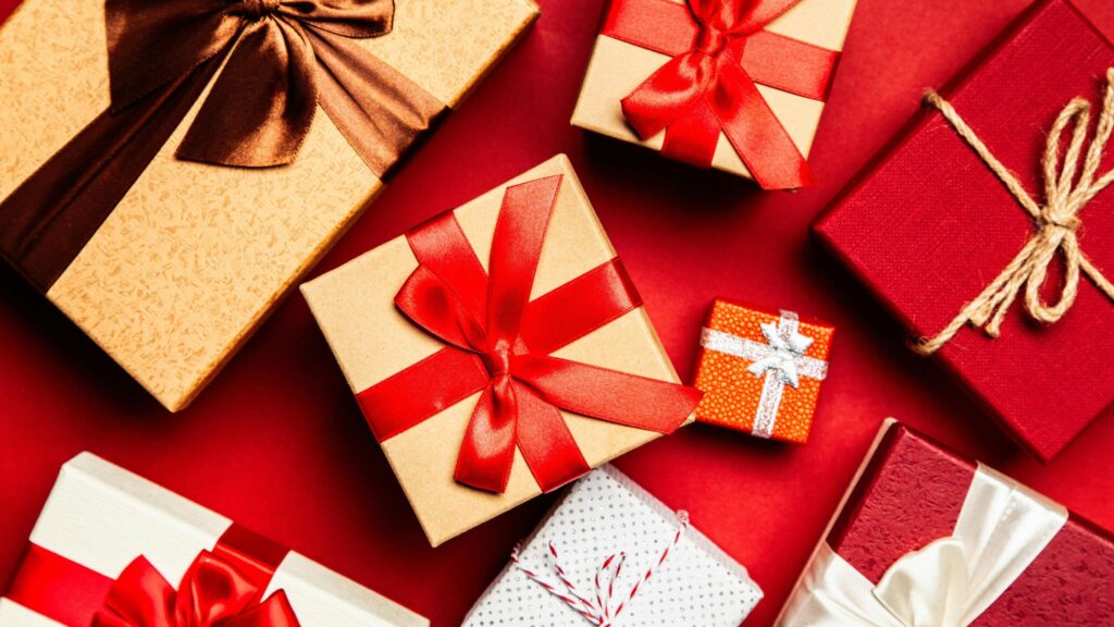 7 Unique Gifting Items for The Holiday Season.